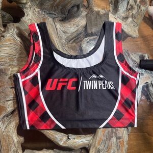 UFC Red, Black & White Twin Peaks Plaid Sports Top